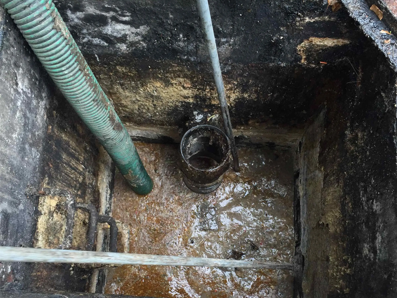 鼓楼隔油池清理